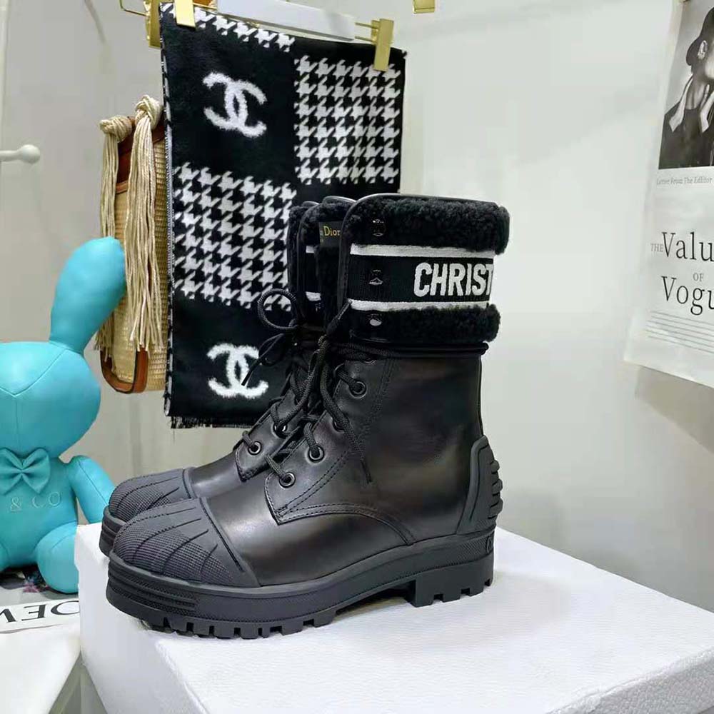 Dior Women D-Major Ankle Boot Black Calfskin and Lambskin Wool - Image 7