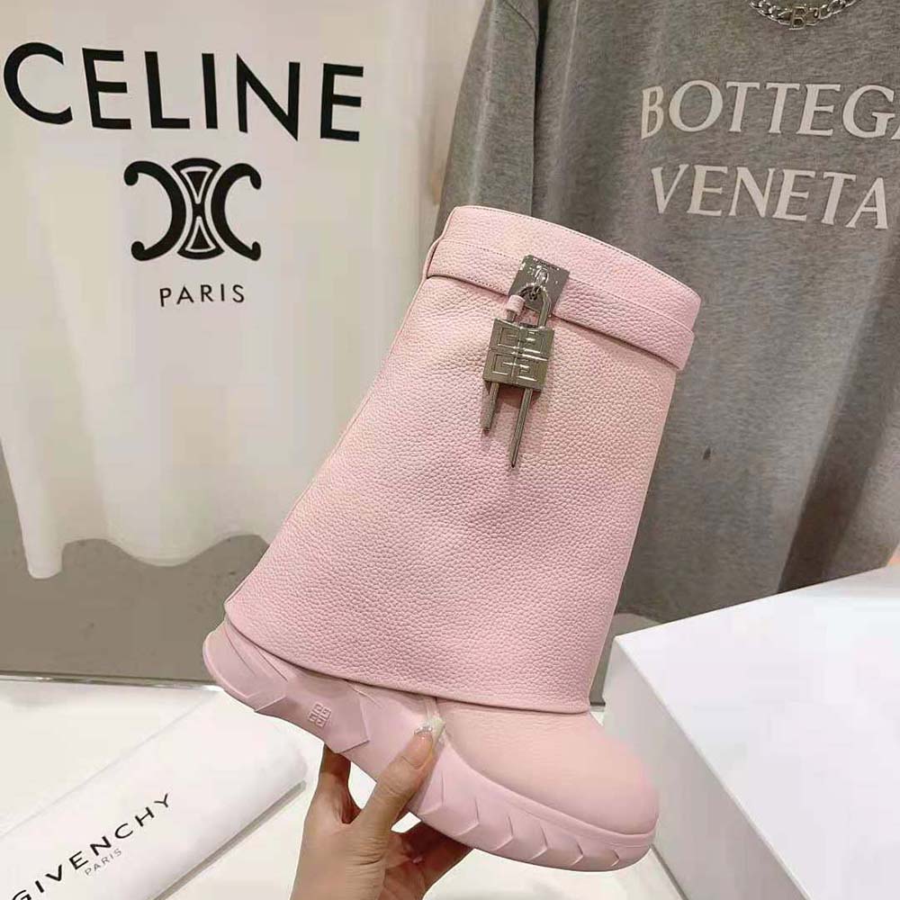 Givenchy Women Shark Lock Biker Ankle Boots in Grained Leather-Pink - Image 7