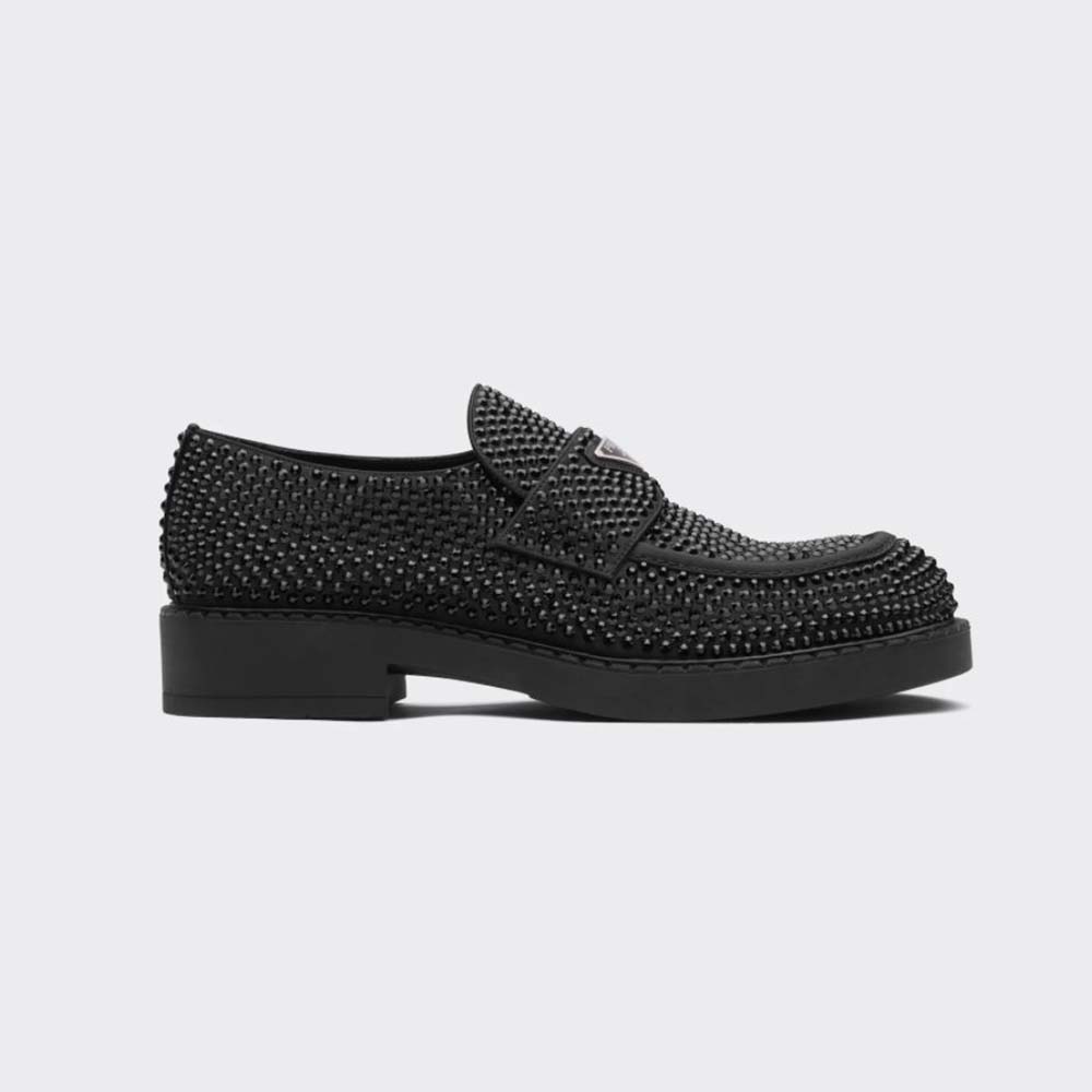  Sneakers vs Loafers: Best Designer Style Shoes for Everyday Wear
