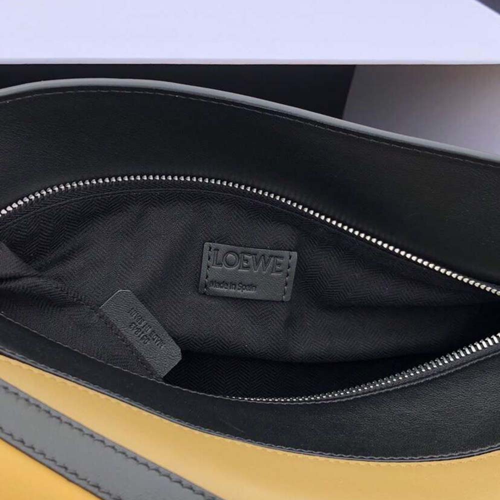 Loewe Women Puzzle Graphic Bag Cereal/Leaf in Classic Calf - Image 10