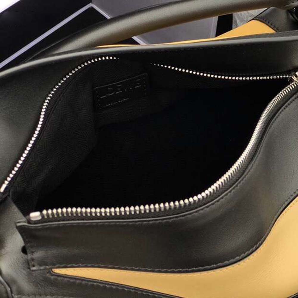 Loewe Women Puzzle Graphic Bag Cereal/Leaf in Classic Calf - Image 9