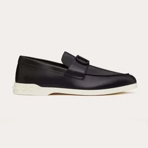 Valentino Men Leisure Flows Calfskin Loafer-Black 5Y2S0I53UHE_0NO