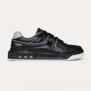 Valentino Unisex ONE STUD Low-Top Nappa Sneaker-Black