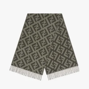 Fendi Unisex FF Scarf Green Cashmere Scarf FXT260A8RSF0QG2