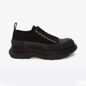 Alexander Mcqueen Unisex Tread Slick Lace Up in Black