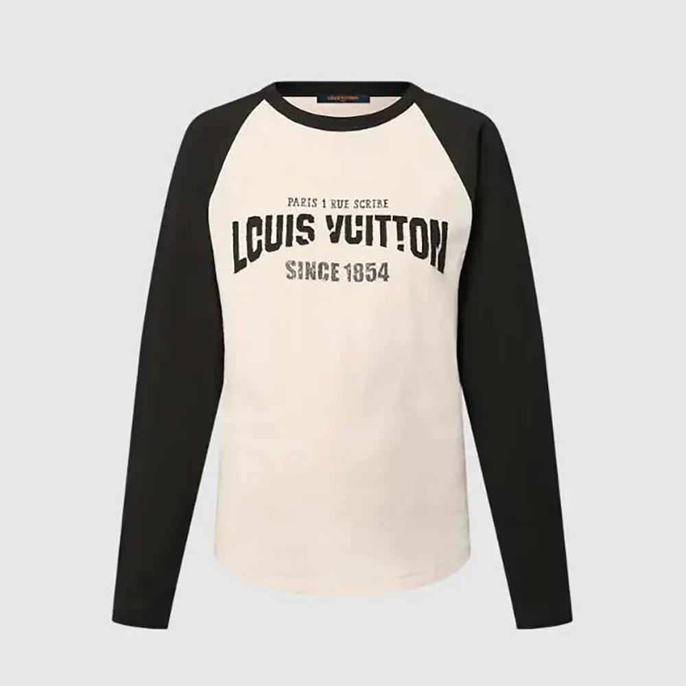 Louis Vuitton LV Women Signature Varsity Long-Sleeved Top 1AGPHO