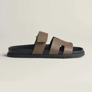 Hermes Unisex Chypre Sandal-Dark Brown H222857ZHX3415