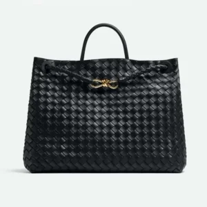 Bottega Veneta Women Large Andiamo in Lambskin Leather-Black
