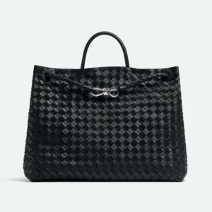 Bottega Veneta Women Large Andiamo in Lambskin Leather-Black/Silver