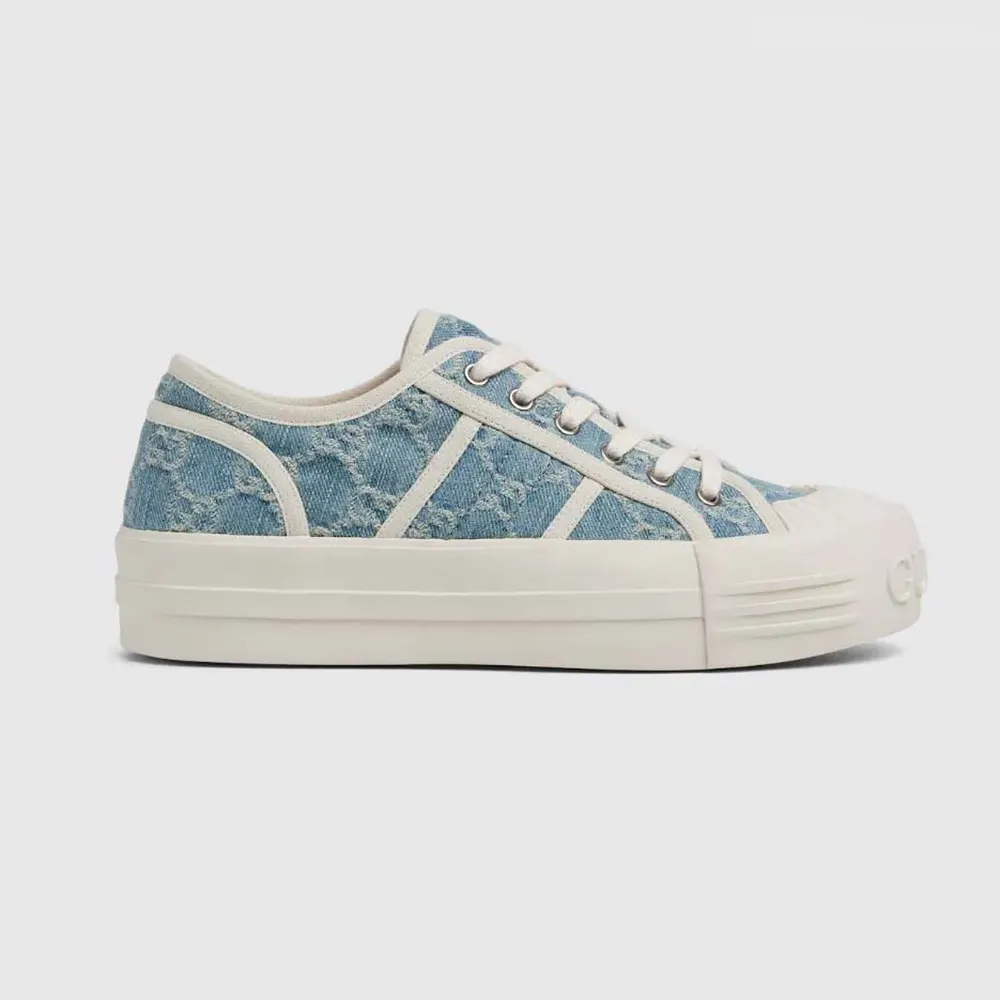 Gucci Unisex Chunky Sneaker-Light Blue ‎831825FAD7P4642