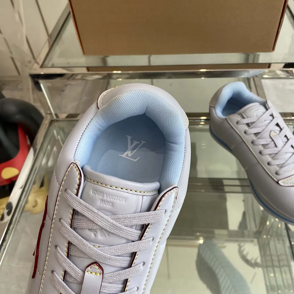 Louis Vuitton Unisex LV BUTTERSOFT Sneaker-Light Blue 1AIKGJ