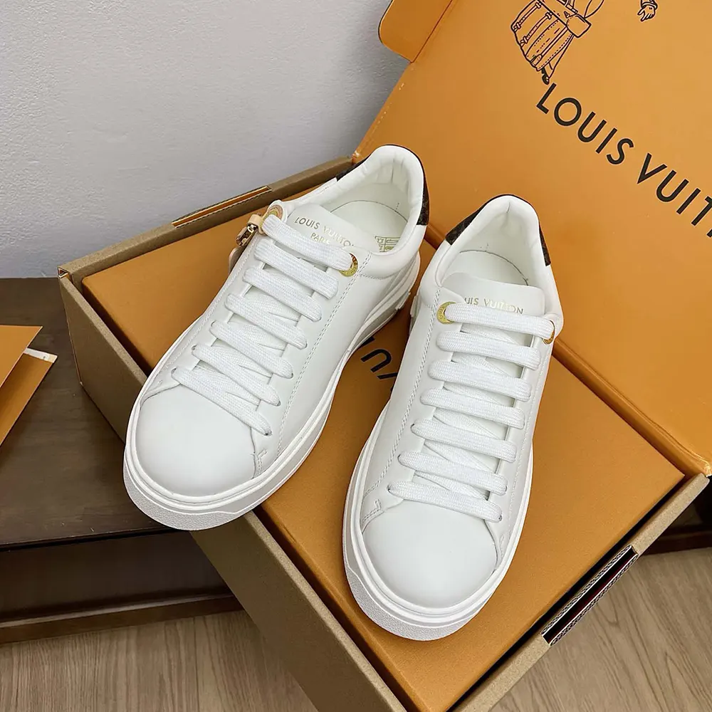 Louis Vuitton Unisex LV Time Out Sneaker Plain Calf Leather 1AGUX8