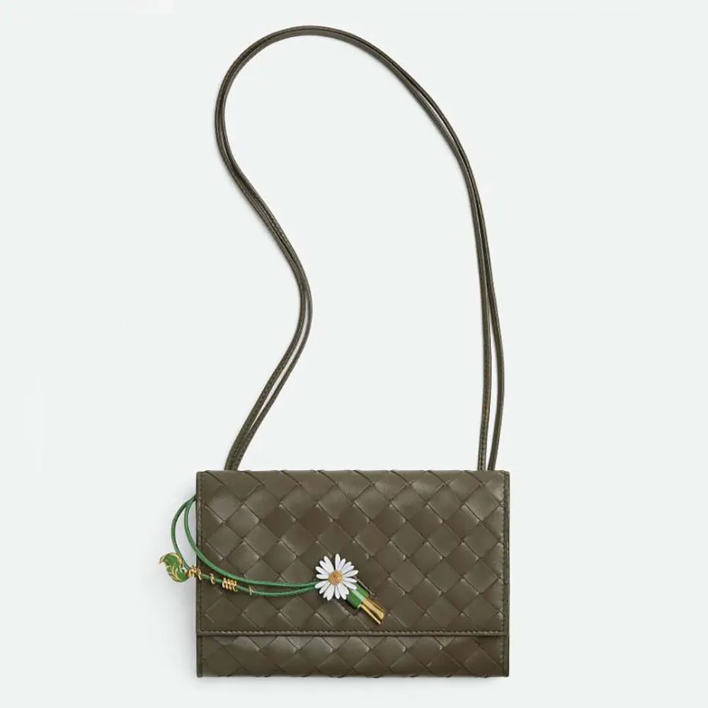 Bottega Veneta Women Andiamo Daisy Pouch+Dark Green 838870V
