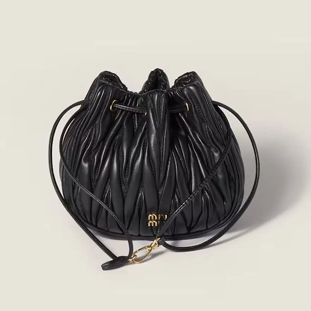 Miu Miu Women Matelassé Nappa Leather Pouch-Black 5ND022