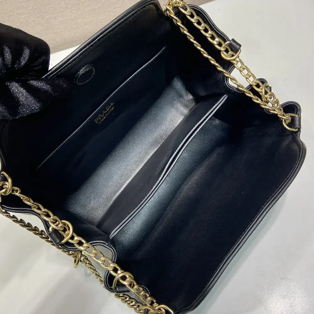 Prada Women Tumulte Small Nappa Leather Bag-Black 1BD395