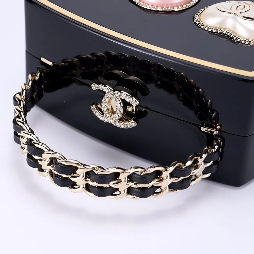 Chanel Women Makeup Palette Minaudiere-Black AS5652