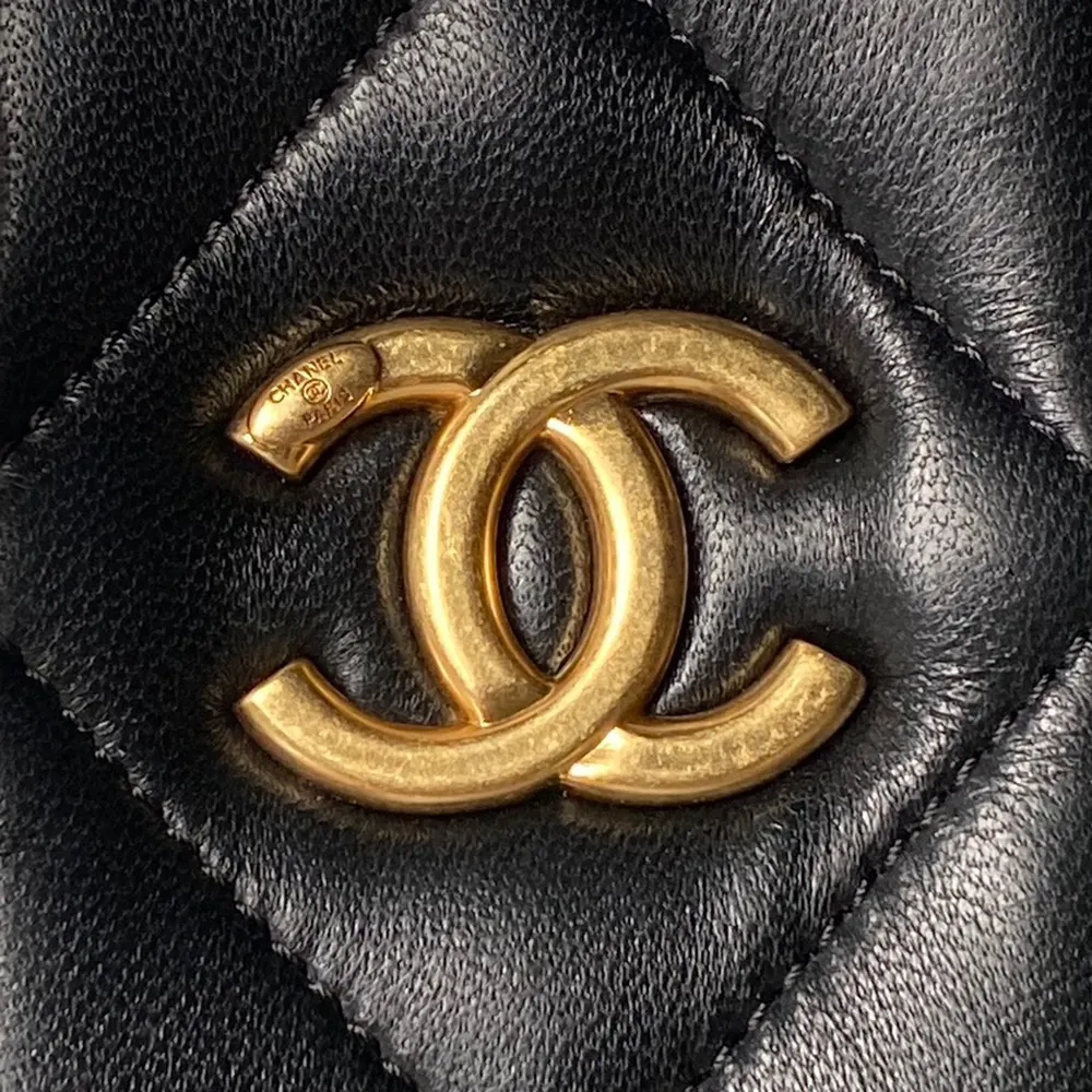 Chanel Women Mini Bow Bag Shiny Lambskin & Gold-Tone Metal-Black