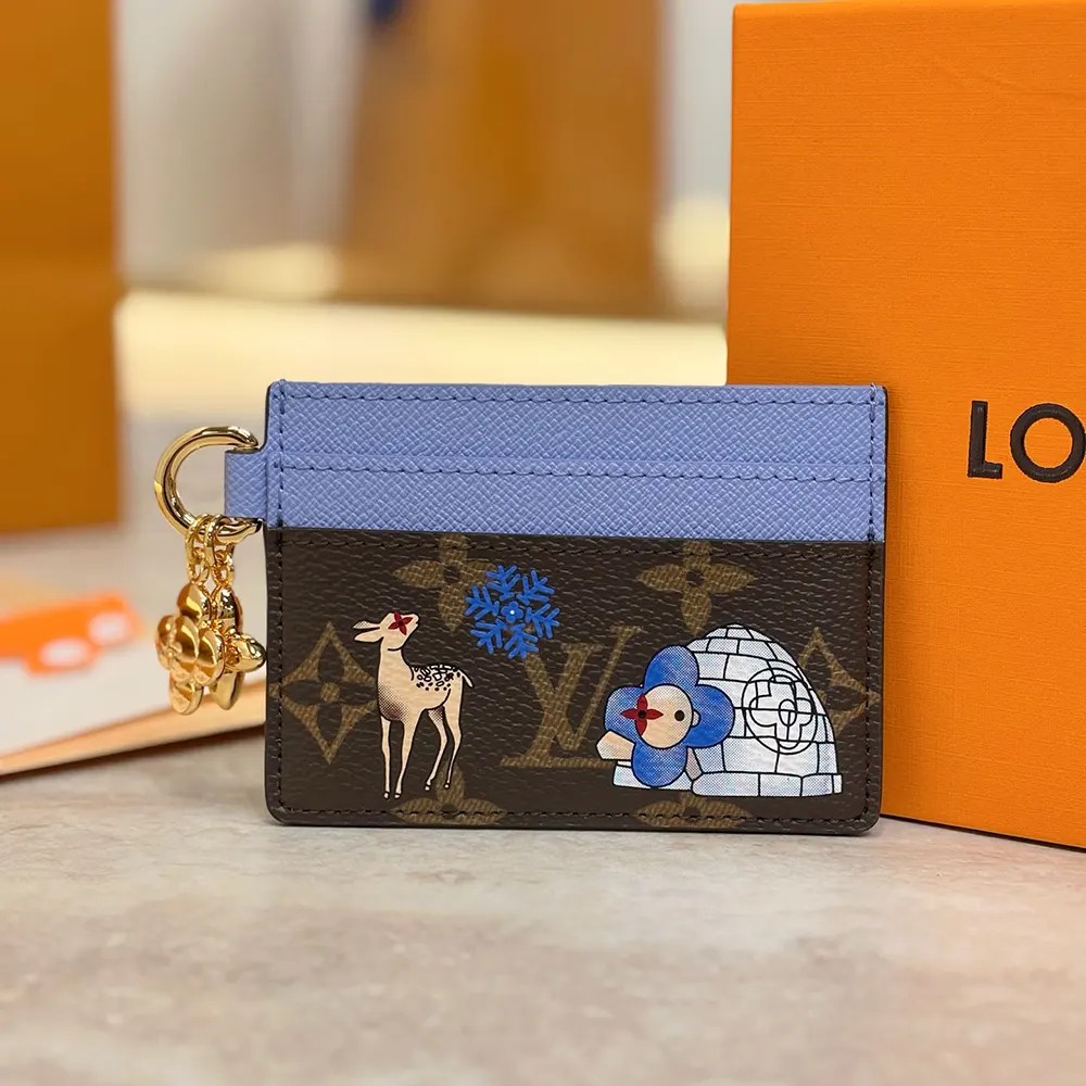 Louis Vuitton LV Unisex LV Charms Card Holder Monogram M15324