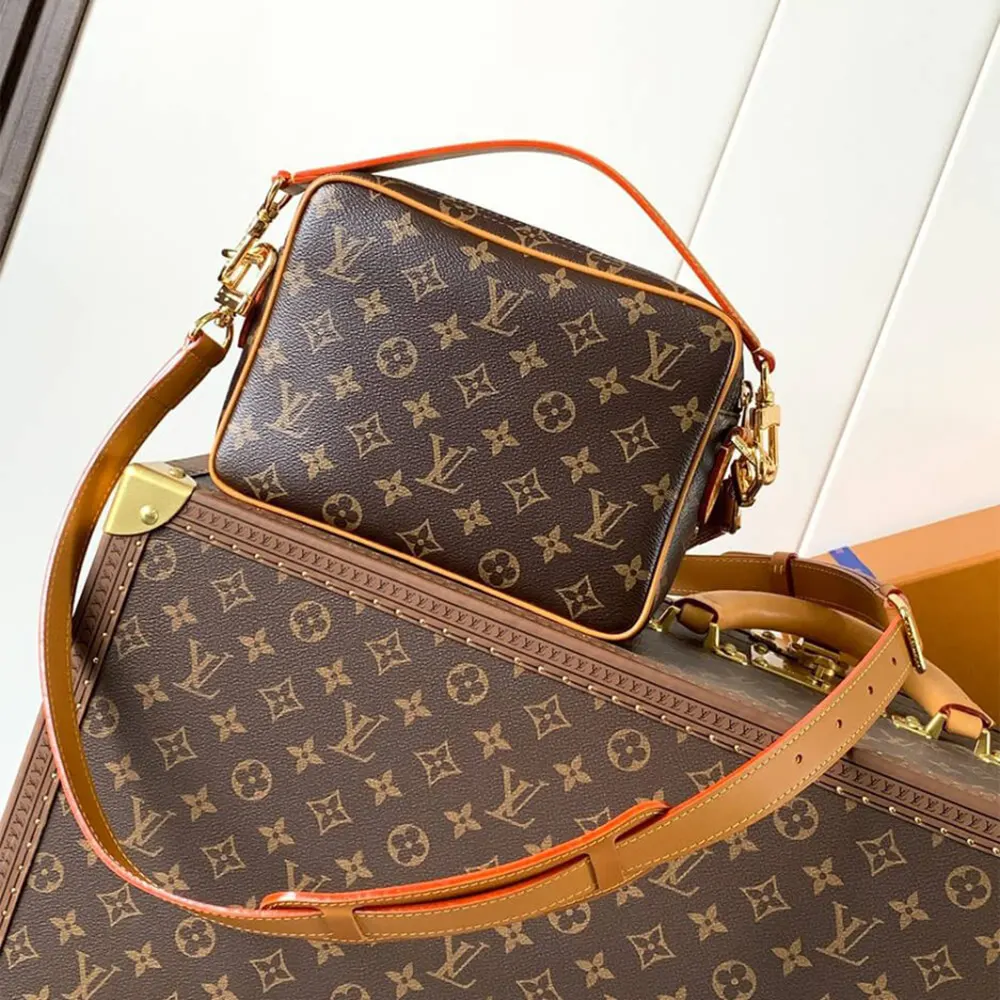 Louis Vuitton LV Unisex Nil Monogram Coated Canvas-Brown M14016