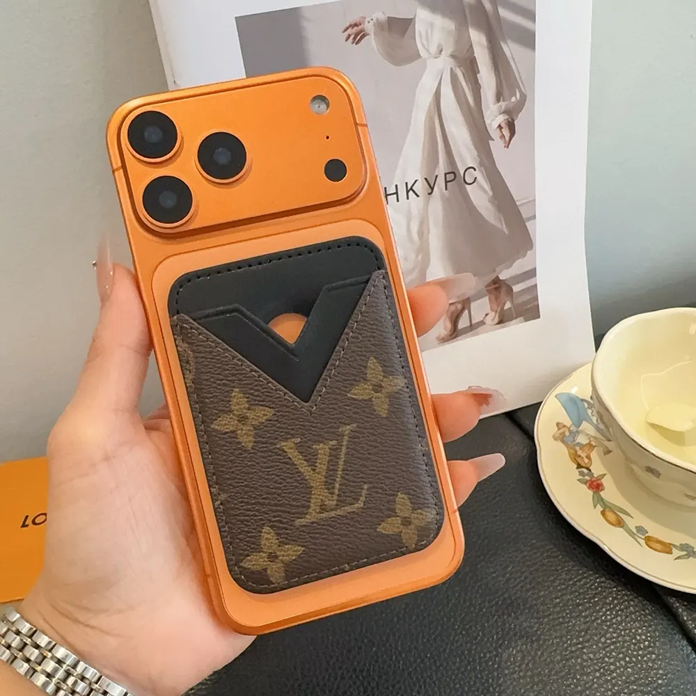 Louis Vuitton LV Unisex Porte-Cartes Magnet Monogram Macassar Coated Canvas-Black M13185