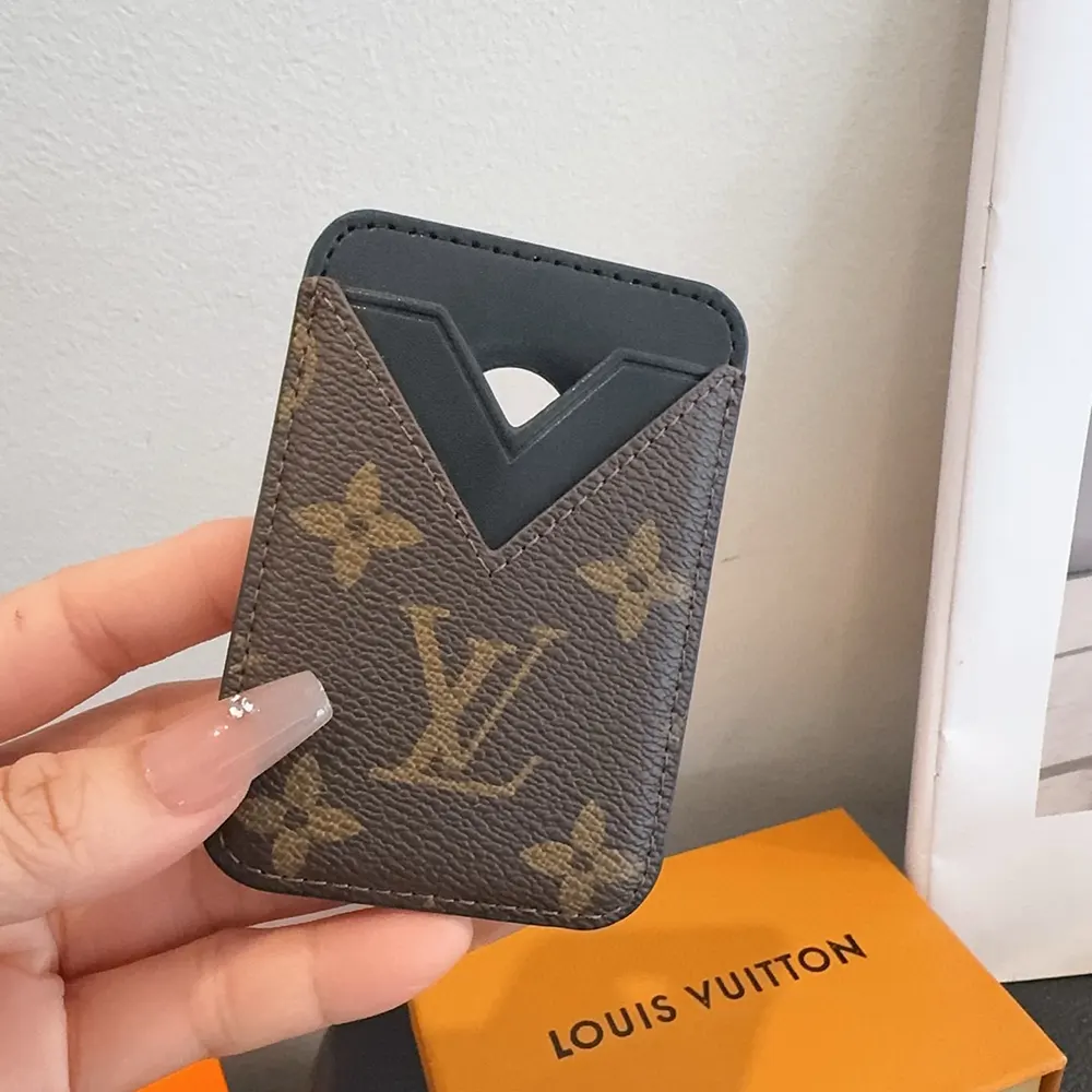 Louis Vuitton LV Unisex Porte-Cartes Magnet Monogram Macassar Coated Canvas-Black M13185