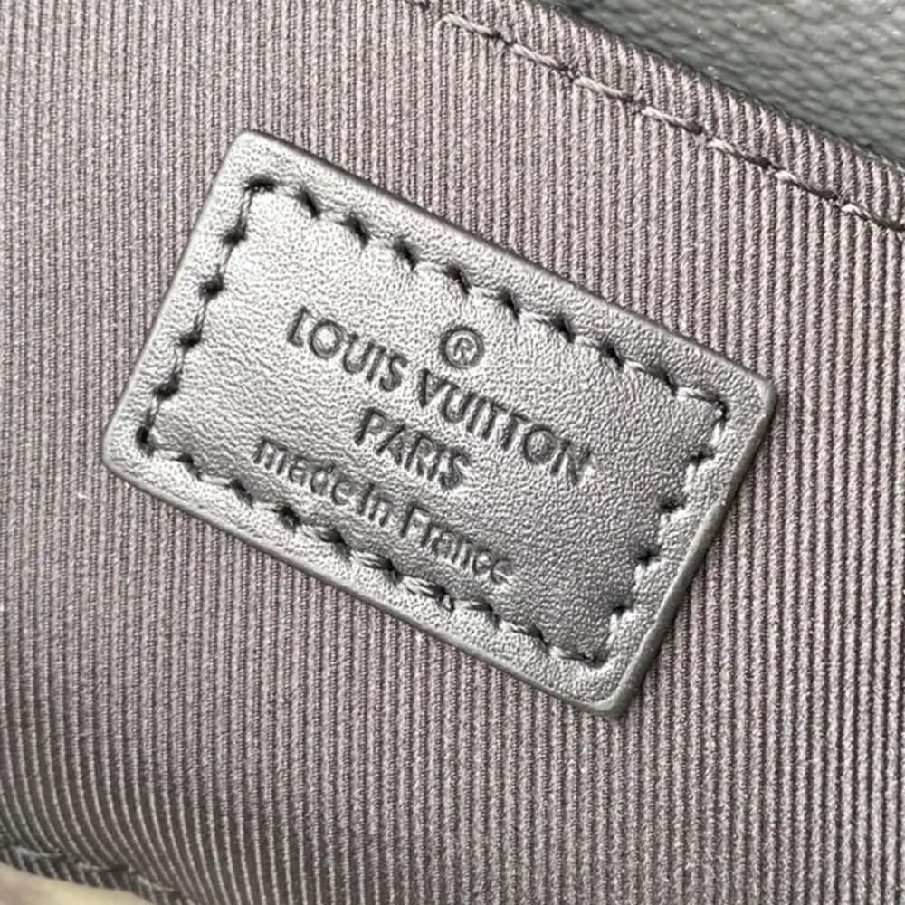 Louis Vuitton LV Unisex Pulse Wearable Wallet Monogram Eclipse Coated Canvas M12806