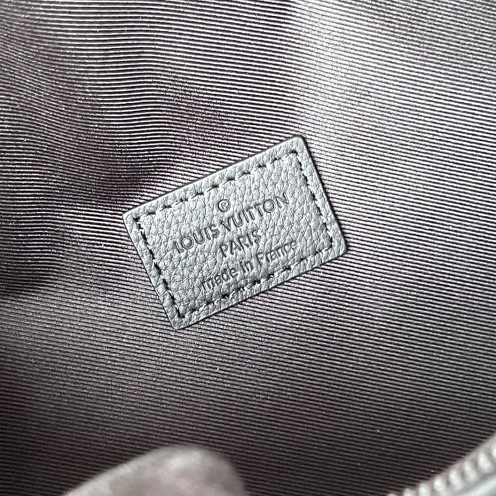 Louis Vuitton LV Unisex Rush Bumbag Black Monogram Shadow Calfskin Leather M47058