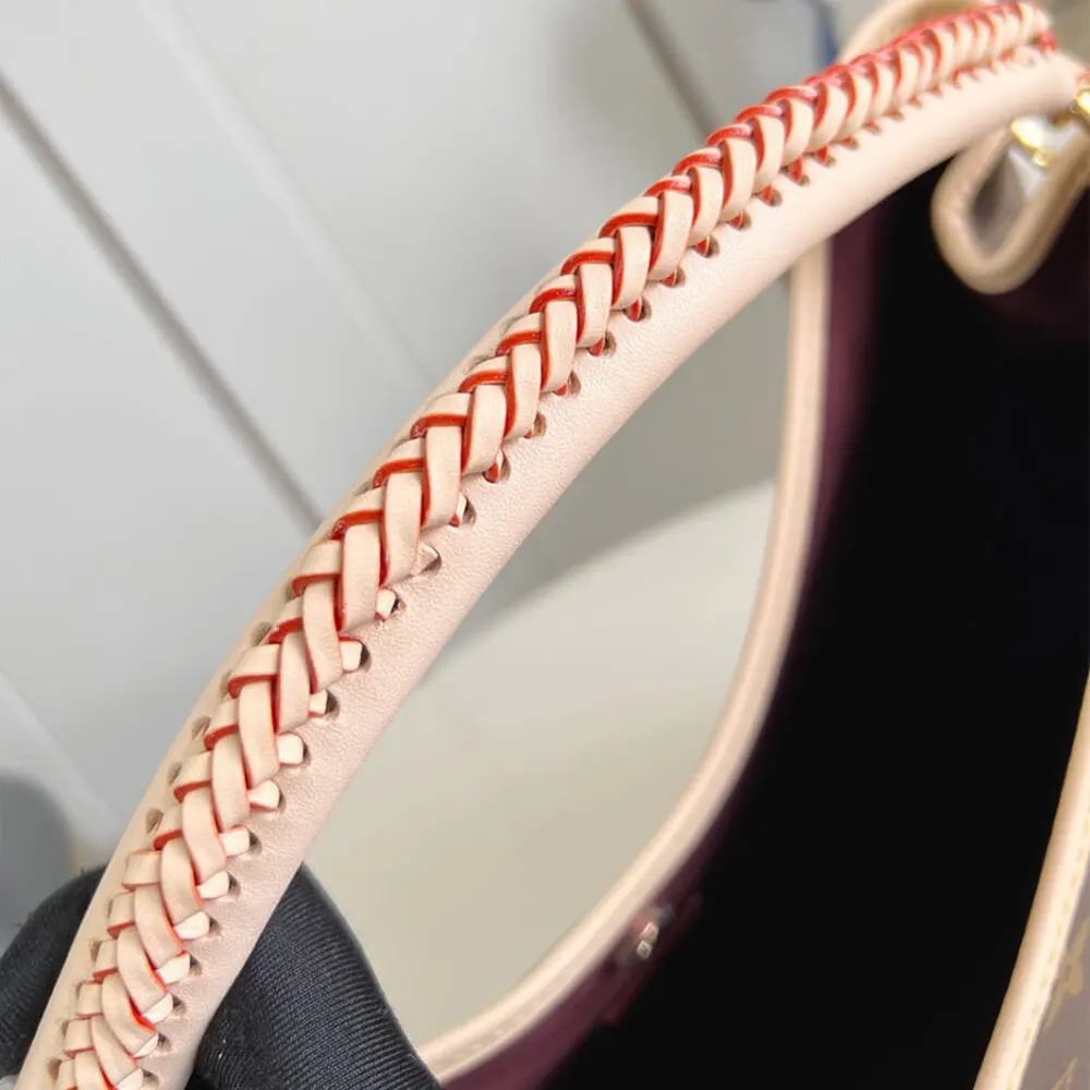 Louis Vuitton LV Women Again Handbag Monogram Canvas Base M25877