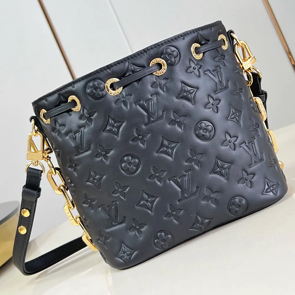 Louis Vuitton LV Women Coussin Bucket Lamb Leather-Black M26216