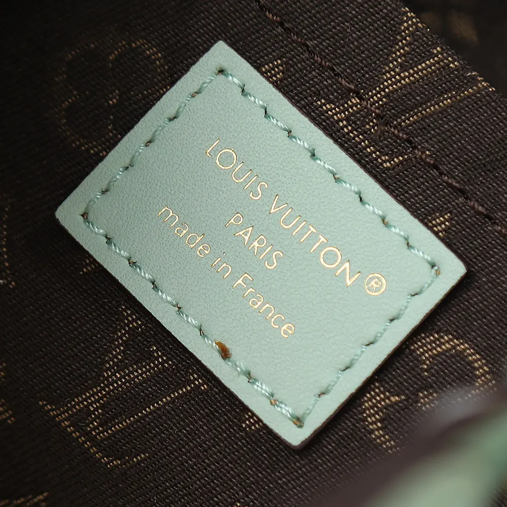 Louis Vuitton LV Women Express PM Calfskin Leather-White M26360