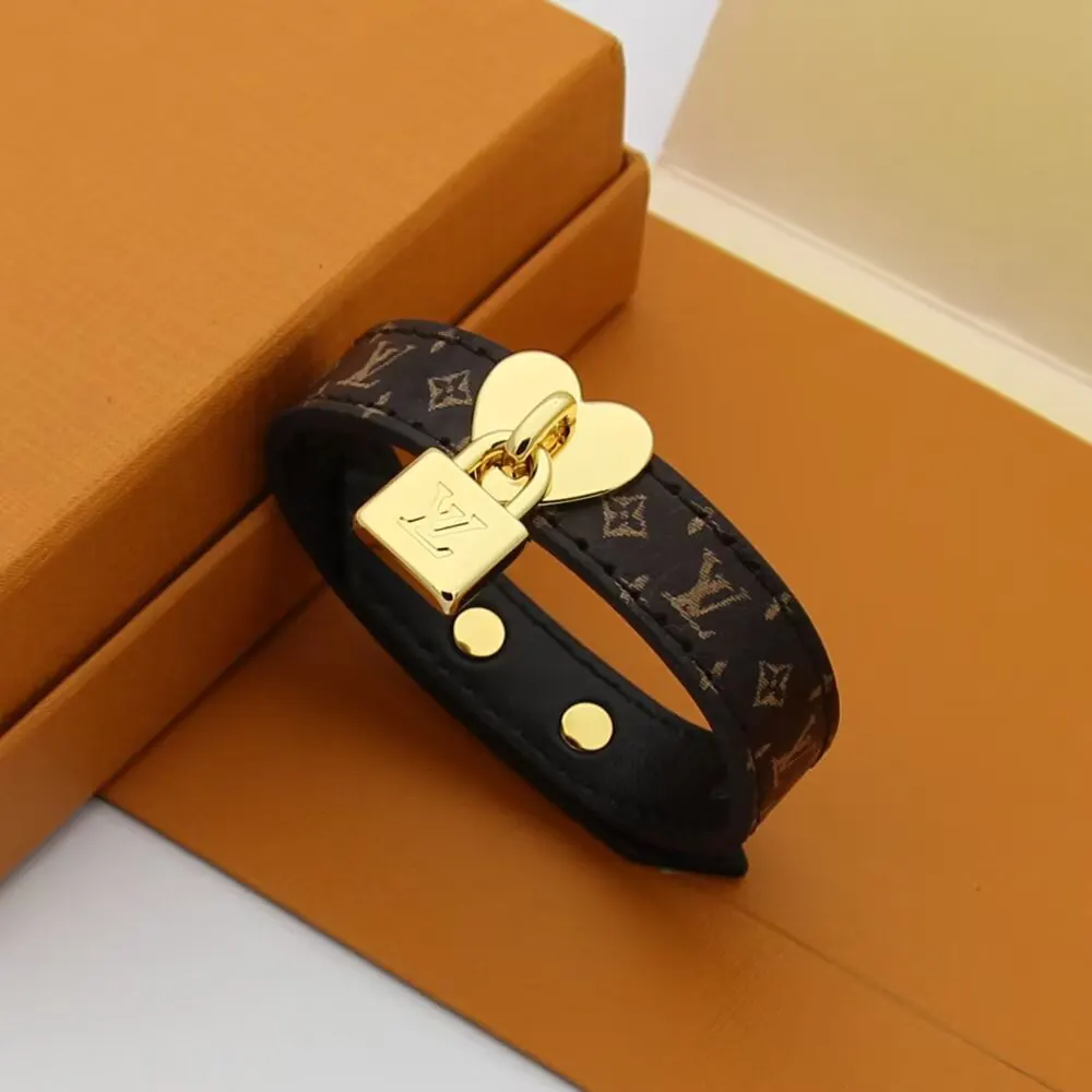 Louis Vuitton LV Women Lock Me In Love Bracelet M4264Z