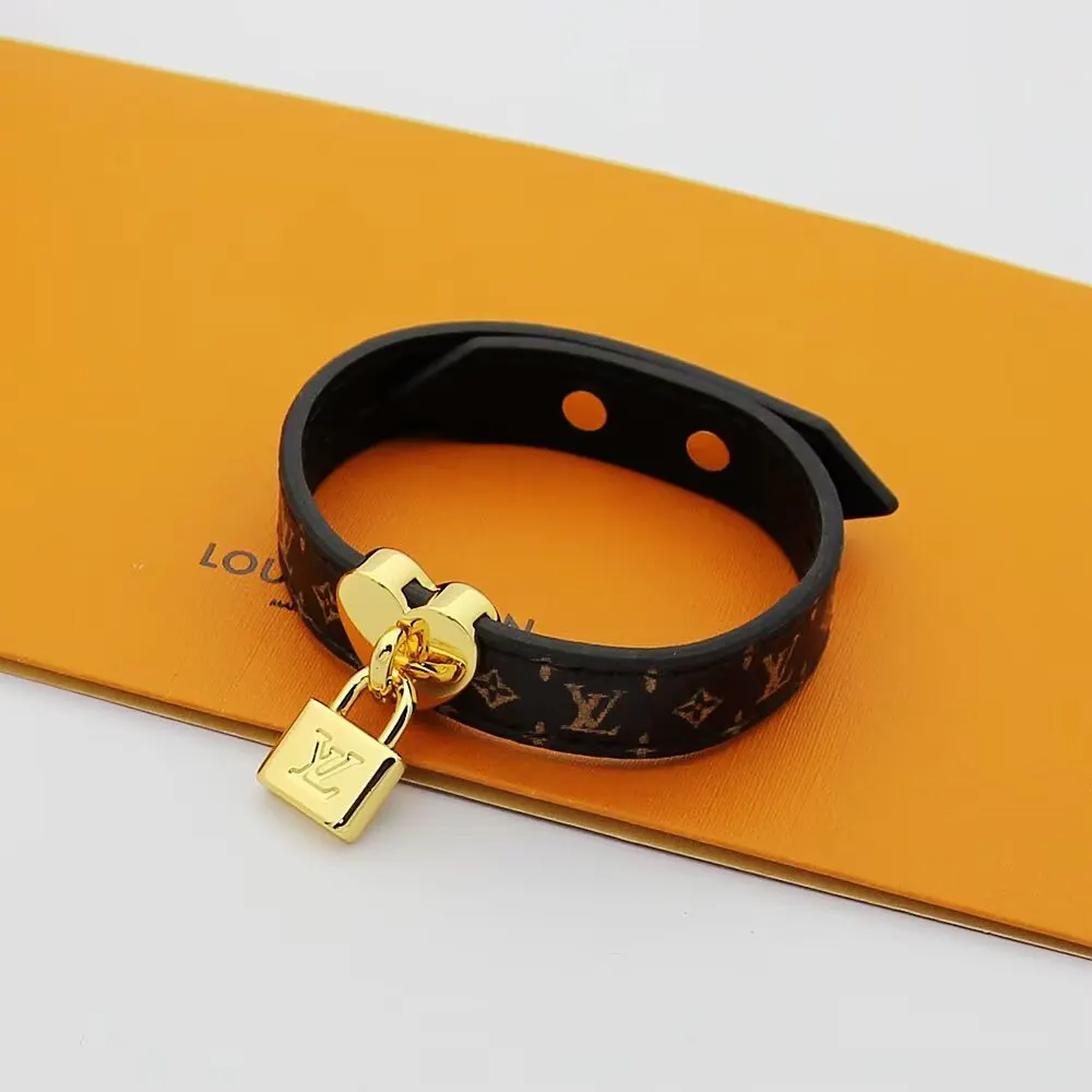 Louis Vuitton LV Women Lock Me In Love Bracelet M4264Z
