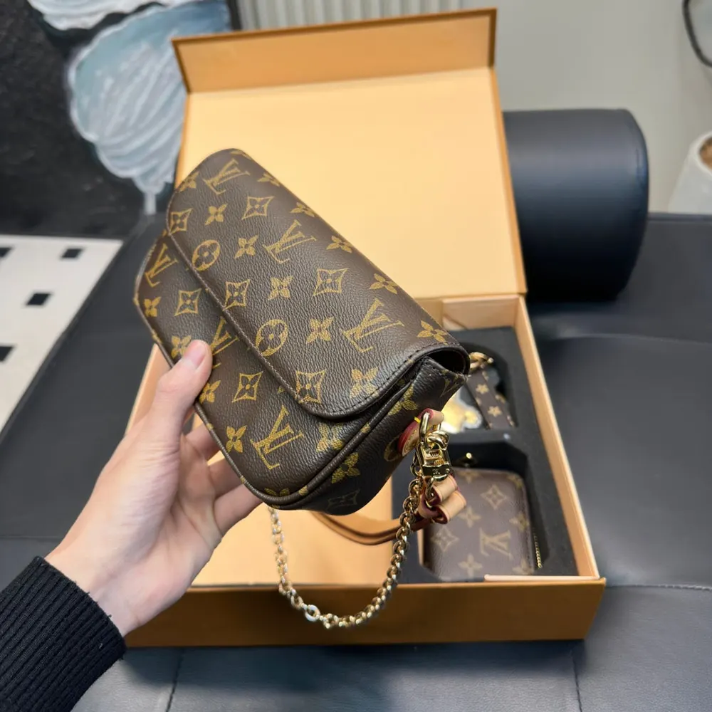 Louis Vuitton LV Women Wallet on Chain Ivy Monogram Coated Canvas M81911