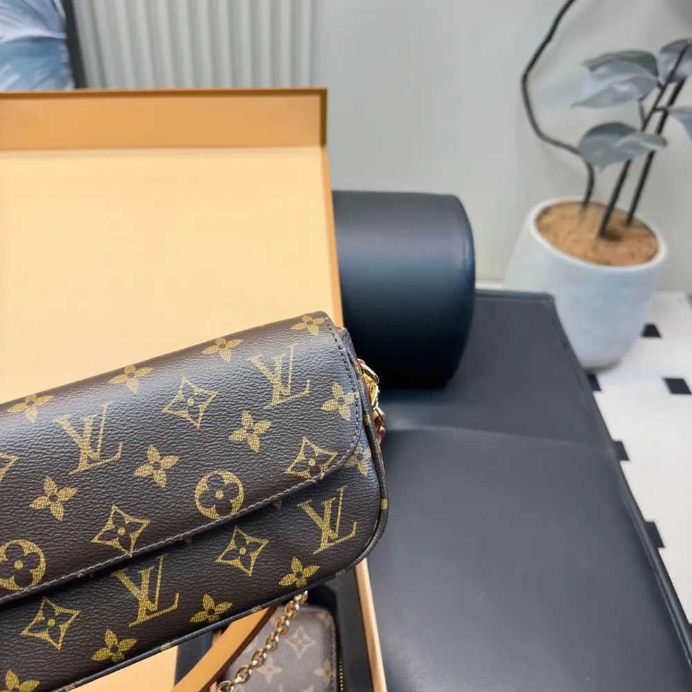 Louis Vuitton LV Women Wallet on Chain Ivy Monogram Coated Canvas M81911