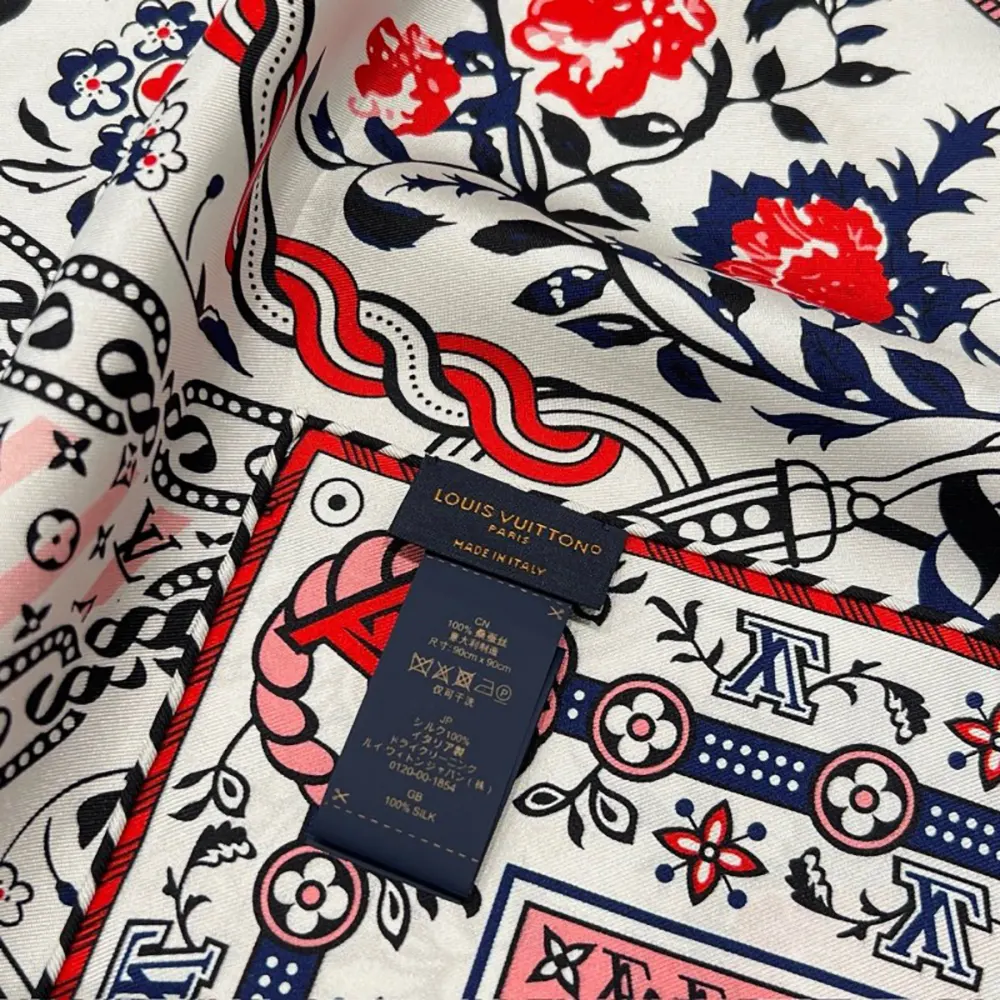 Louis Vuitton Women Summer Garden Square 90 M96328