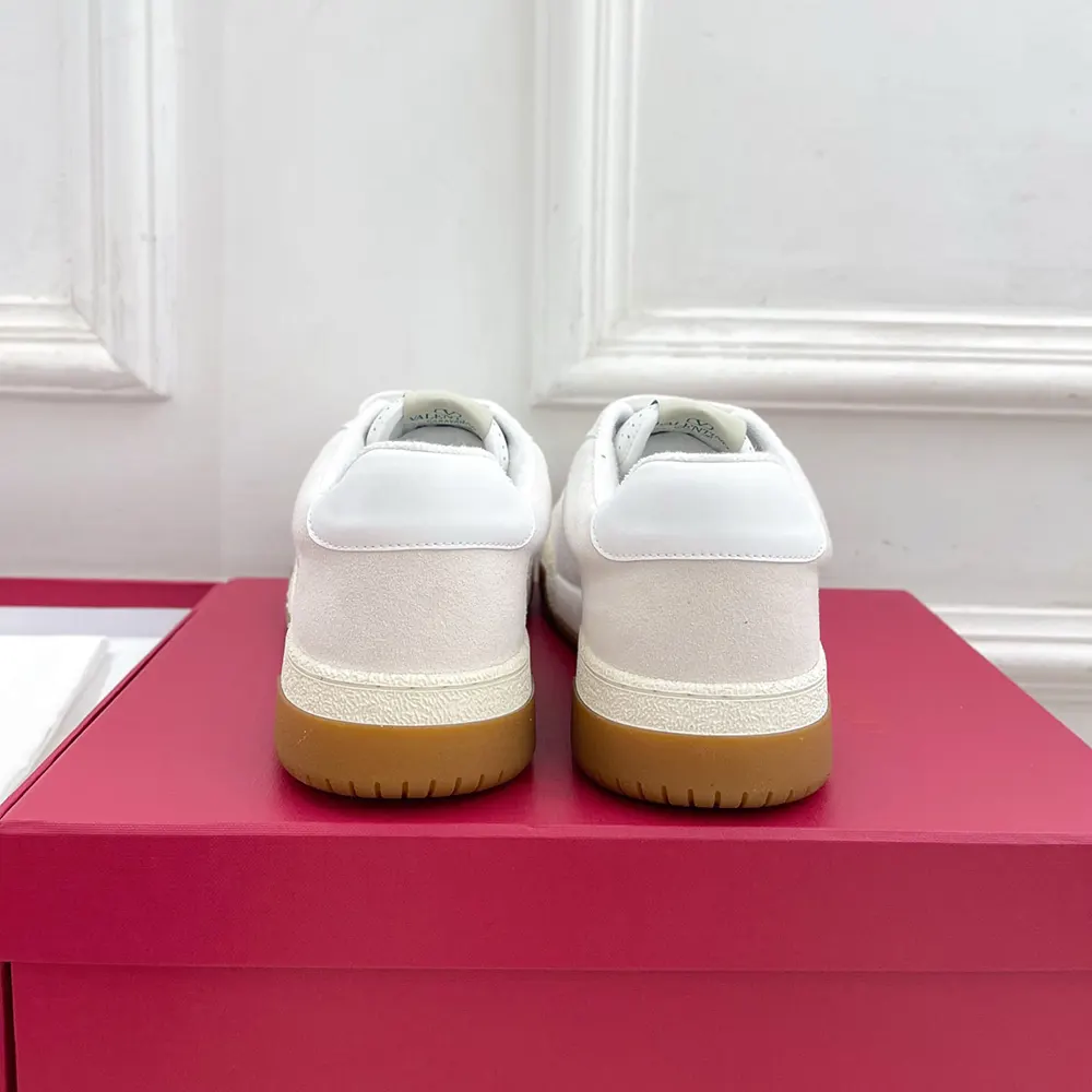 Valentino Unisex Sparry Sneaker in Split Leather and Nappa 8Y2S0M78ZZM