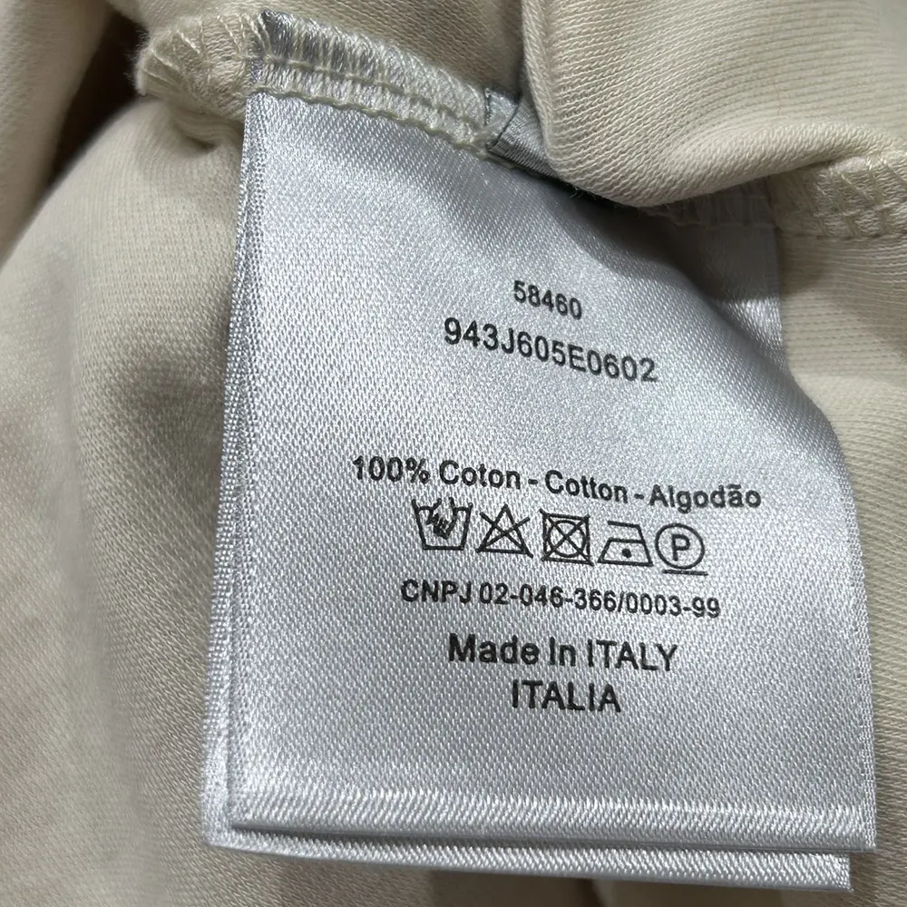 Dior Men Book Cover Oversized Cropped T-Shirt Beige and Red Cotton Jersey