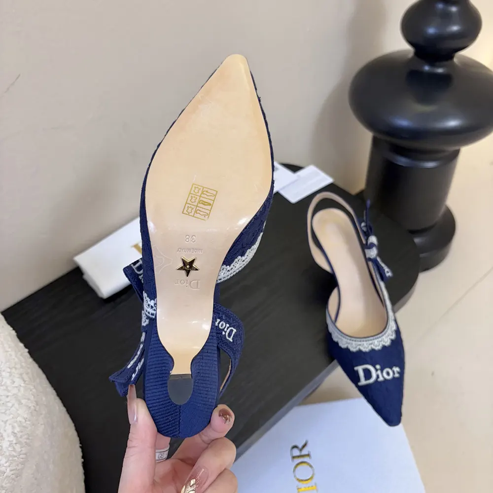Dior Women J’Adior Slingback Pump Blue Dior Oblique Embroidered Cotton and White Lace