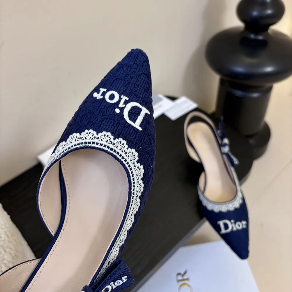 Dior Women J’Adior Slingback Pump Blue Dior Oblique Embroidered Cotton and White Lace