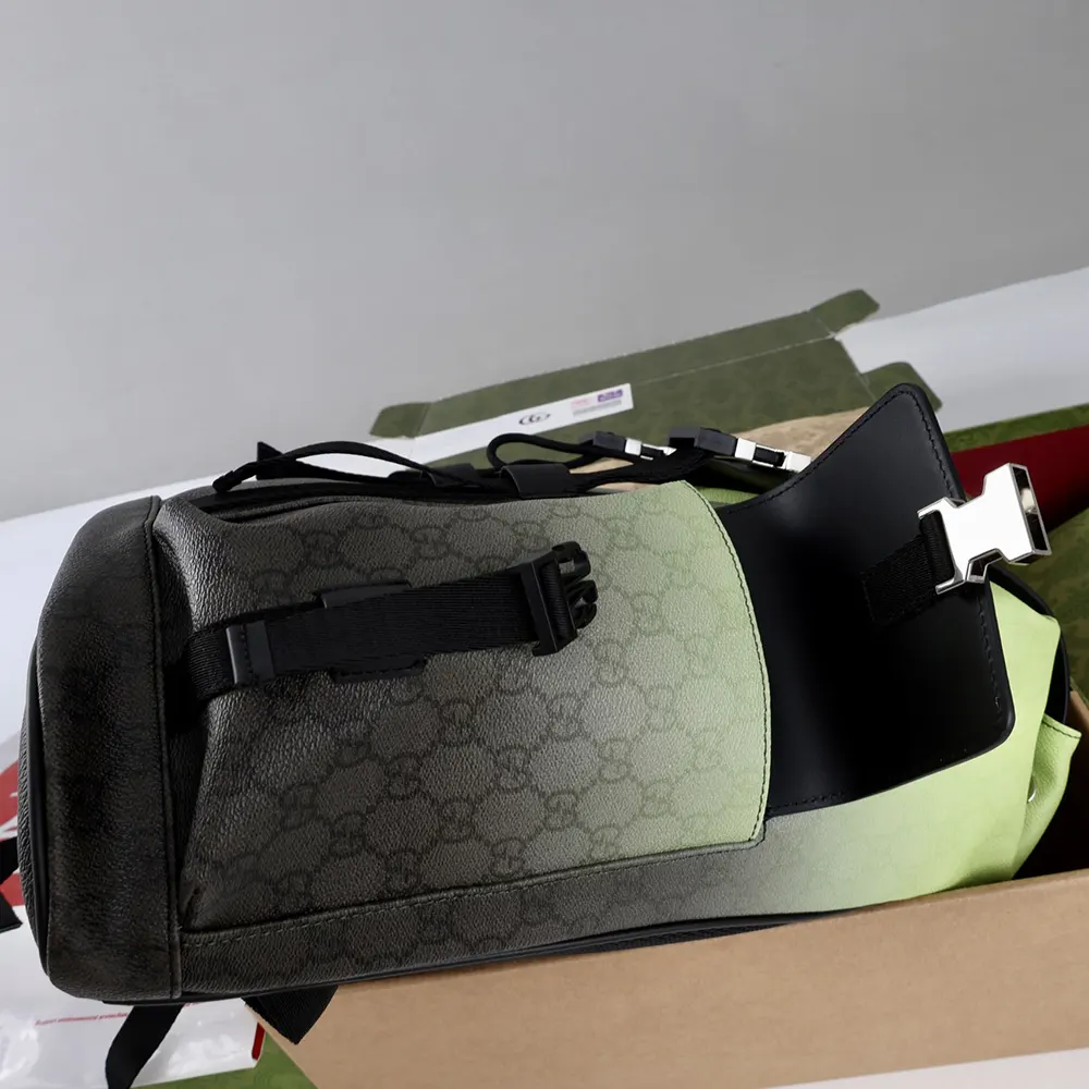 Gucci Unisex Gucci Chroma Large Backpack-Green 792080FAERS