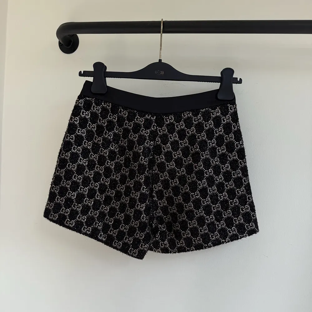 Gucci Women Embroidered Wool Tweed Lamé Shorts-Black 853382ZARWY