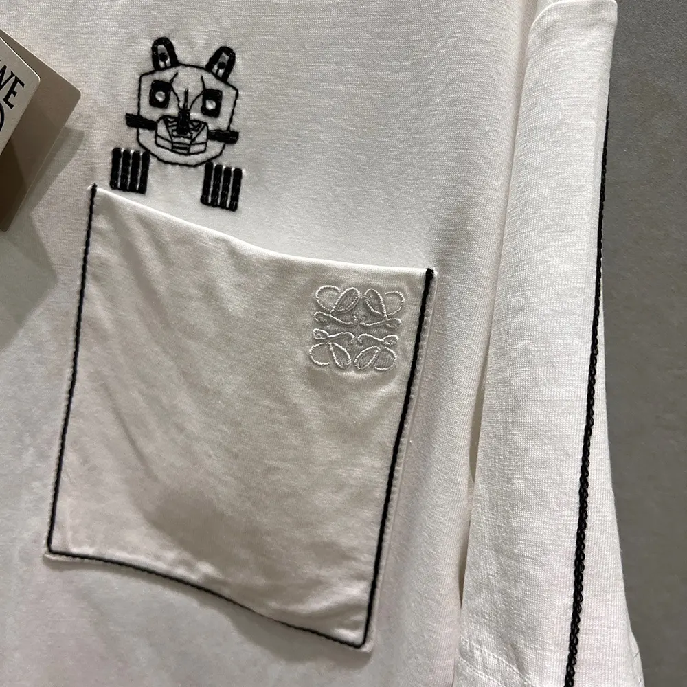 Loewe Women Regular Fit T-Shirt in Cotton-White S359AJ2X03