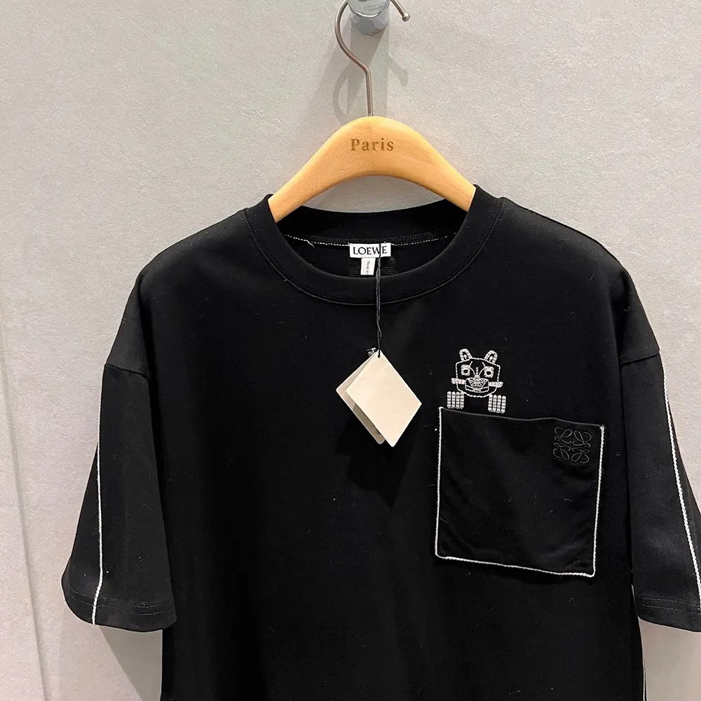 Loewe Women Regular Fit T-Shirt in Cotton-Black S359AJ2X03