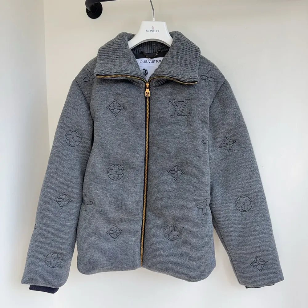 Louis Vuitton Women Elegant Monogram Knitted Down Blouson 1AJBWP