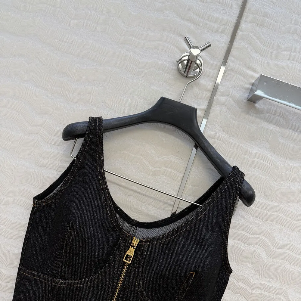 Louis Vuitton Women Topstitched Denim Crop Top 1AJHJZ