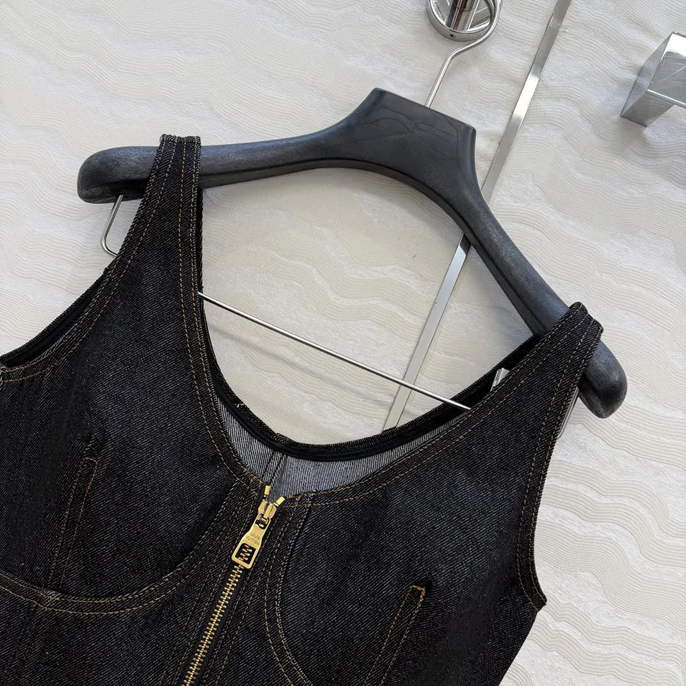 Louis Vuitton Women Topstitched Denim Crop Top 1AJHJZ