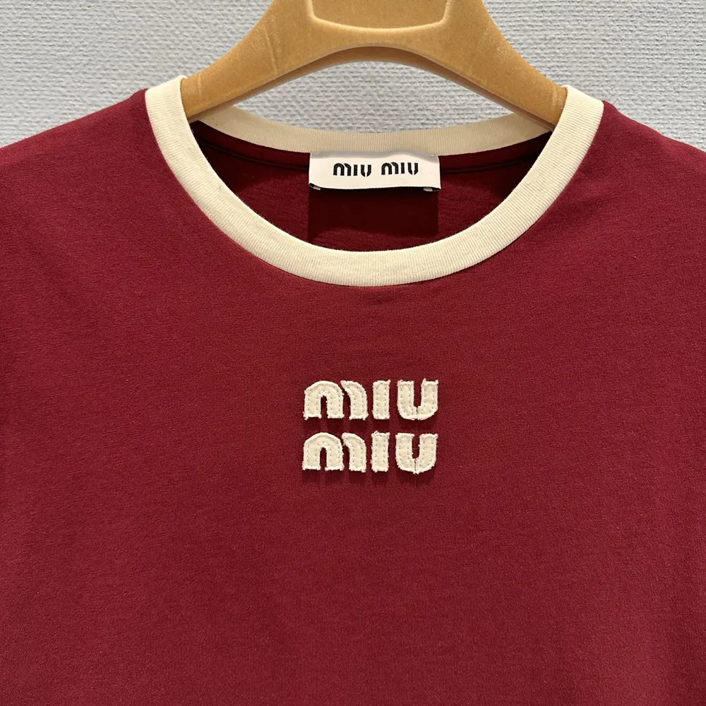 Miu Miu Women Wool and Cashmere Cardigan-Red MJNA17