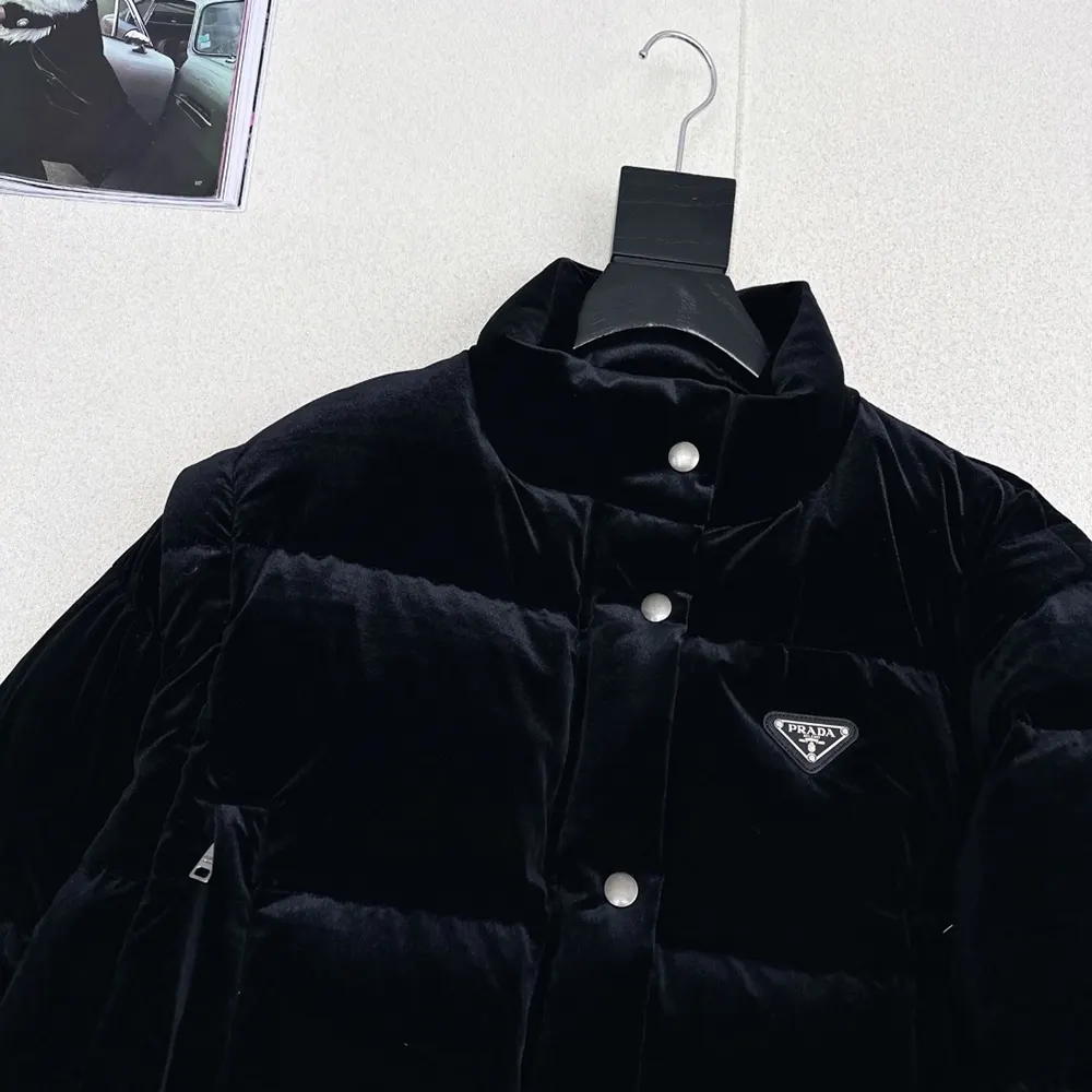 Prada Men Velvet Down Jacket-Black 29180518H4