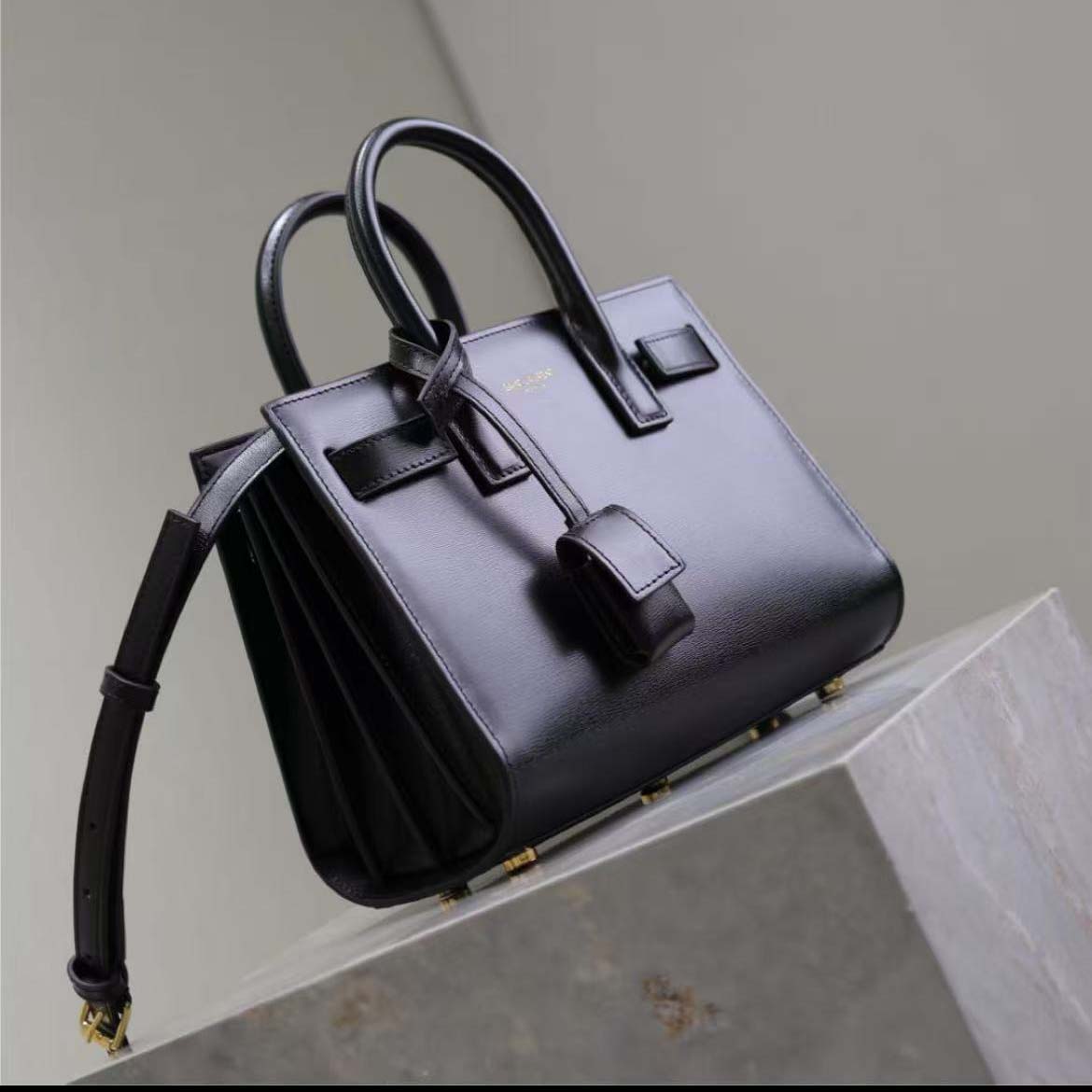 Saint Laurent YSL Women Sac De Jour in Smooth Leather-Black