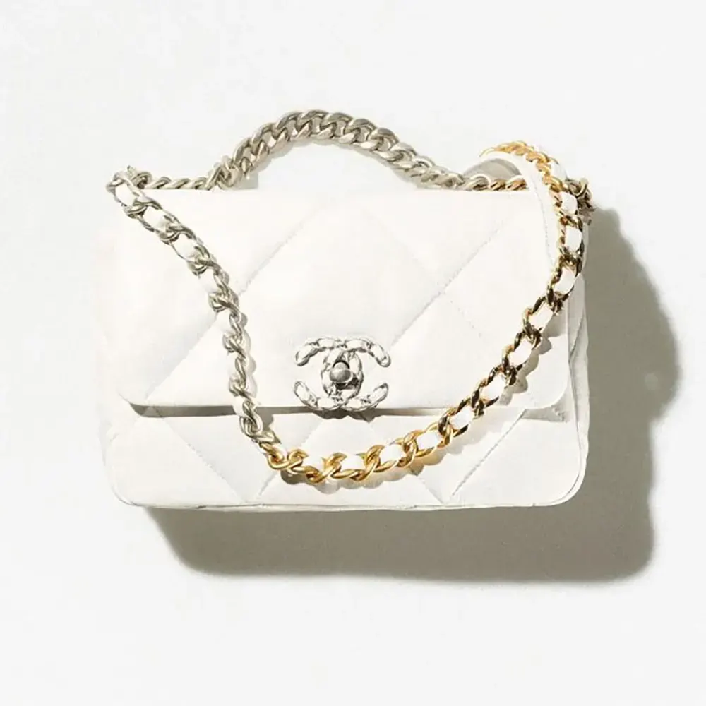 Chanel Women 19 Handbag Shiny Lambskin Gold-Tone Silver-Tone & Ruthenium-Finish Metal-White